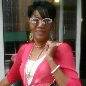 Meet your Posher, Keisha